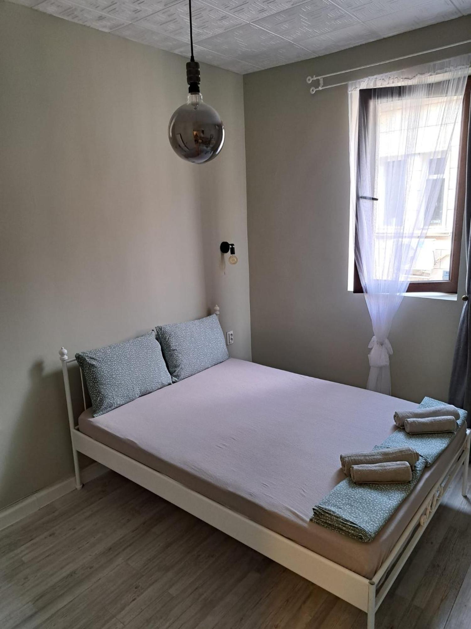 Downtown - Han Teo Suites - Center Plovdiv - Kapana Art District Exterior photo