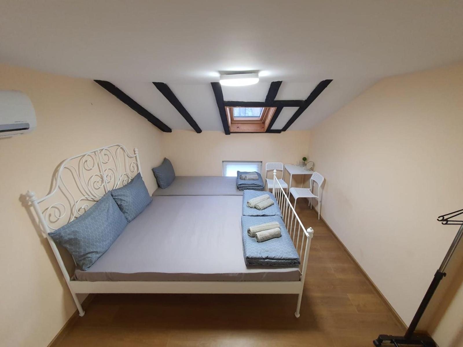Downtown - Han Teo Suites - Center Plovdiv - Kapana Art District Room photo